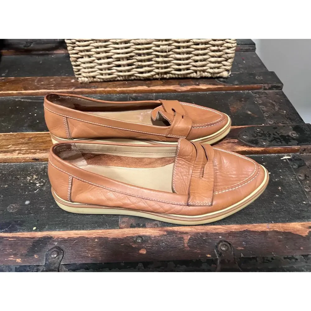 Pierre Cardin Tan Leather Penny Loafers Comfort Shoes Women’s 7.5